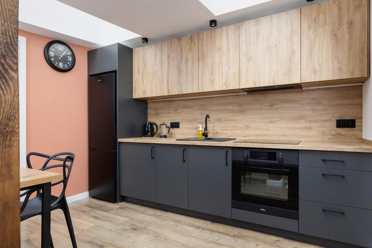 Cosy Apartments Kosciuszki Near The Main Train Station By Noclegi Renters Katowice Ngoại thất bức ảnh